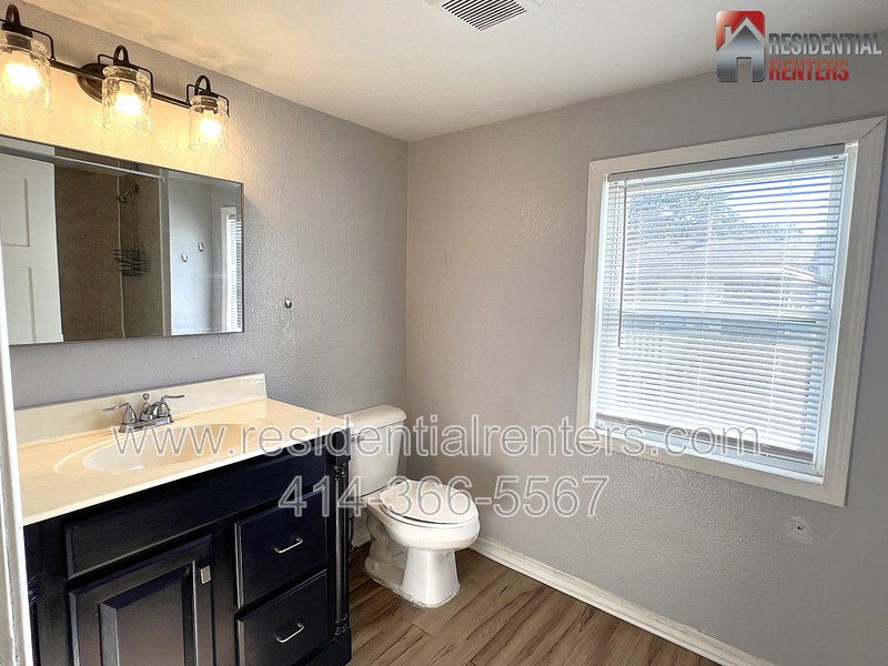 Private Single Family Cottage Home, Recently Updated, Hardwood Floors, Great Yard, Pets Ok! property image