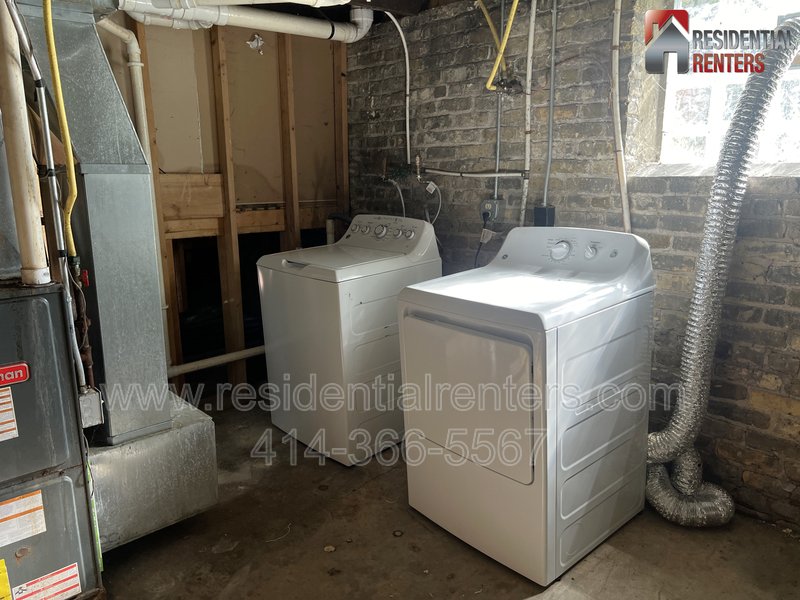 Private Single Family Cottage Home, Recently Updated, Hardwood Floors, Great Yard, Pets Ok! property image