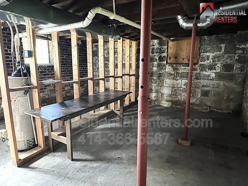 Private Single Family Cottage Home, Recently Updated, Hardwood Floors, Great Yard, Pets Ok! property image