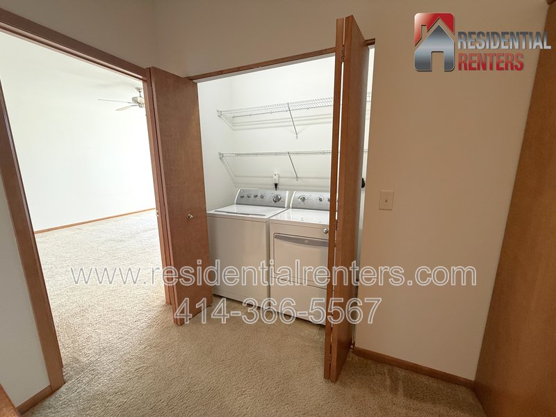 Tri-Level Luxury Condo with River & Downtown Views, Garage Parking, Great Location! property image