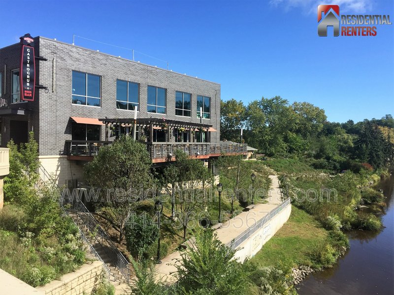 Tri-Level Luxury Condo with River & Downtown Views, Garage Parking, Great Location! property image