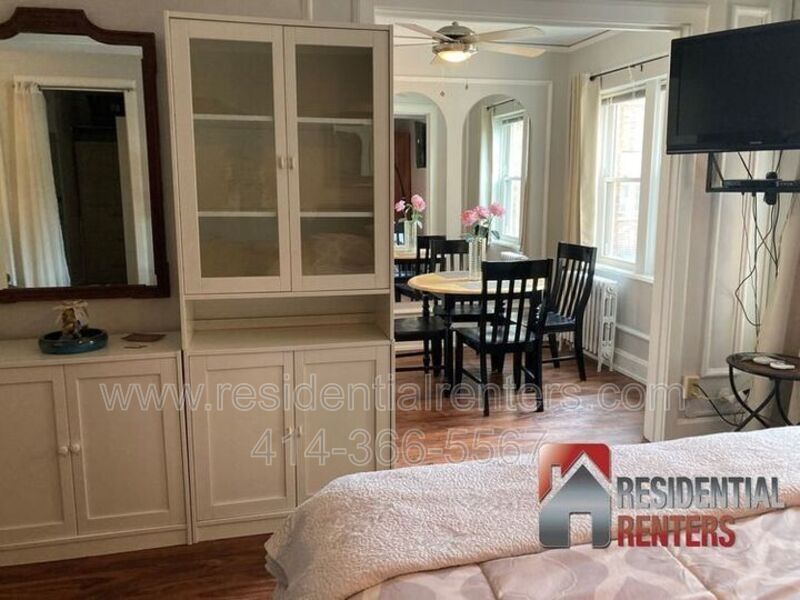 Desirable Short-term furnished accommodation in a classical Lakefront hotel environment.  property image