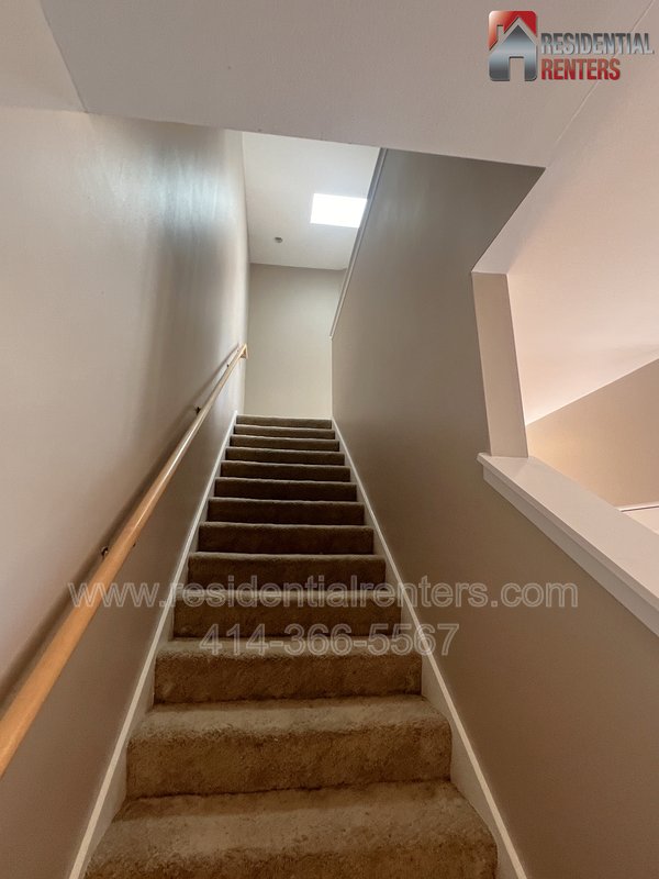 Commerce Street Tri-Level Condo with 2 Car Garage property image