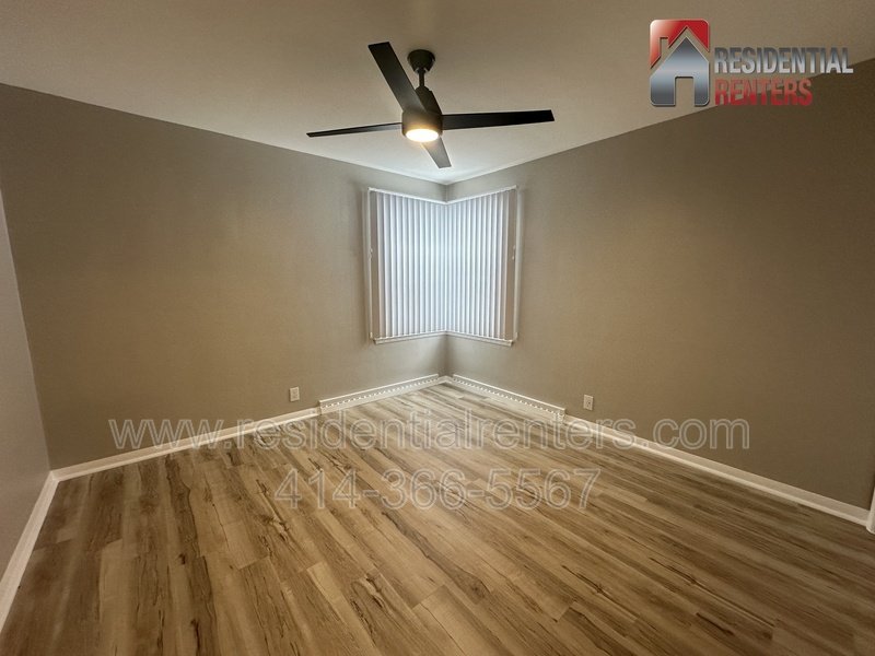 Brookfield 2BR Single Family Home, Hardwood Flooring Throughout, Pet Friendly! property image