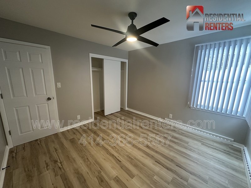 Brookfield 2BR Single Family Home, Hardwood Flooring Throughout, Pet Friendly! property image