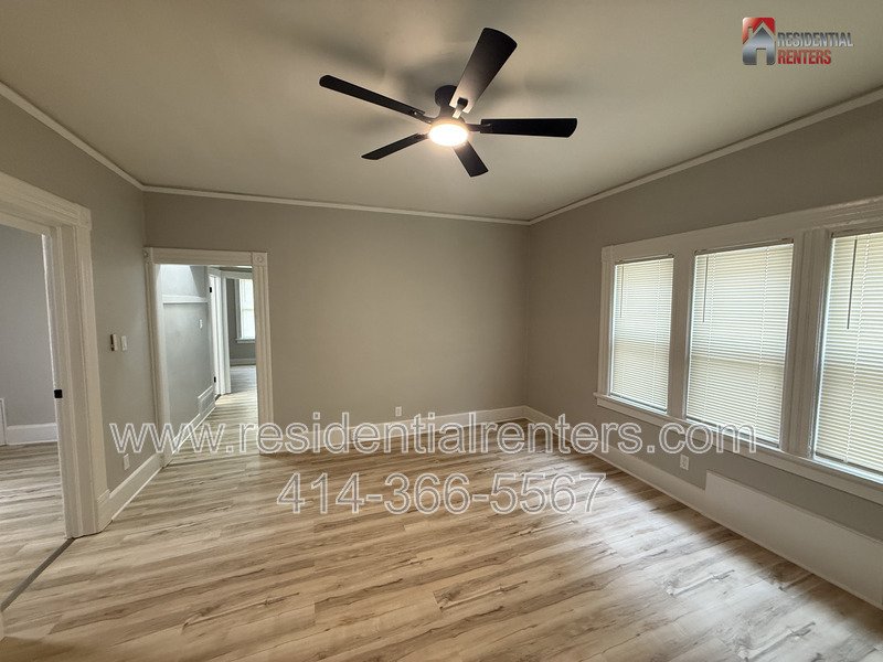 Cozy Lower Floor Duplex, Harambee Neighborhood, Parking Available! property image