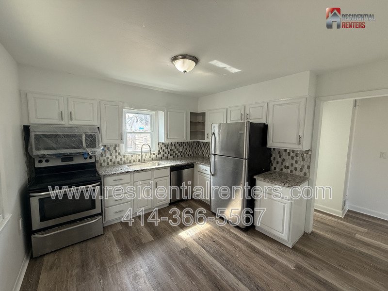 Renovated 3-Bedroom West Allis Home, with a Private Fenced Yard, and Garage. property image