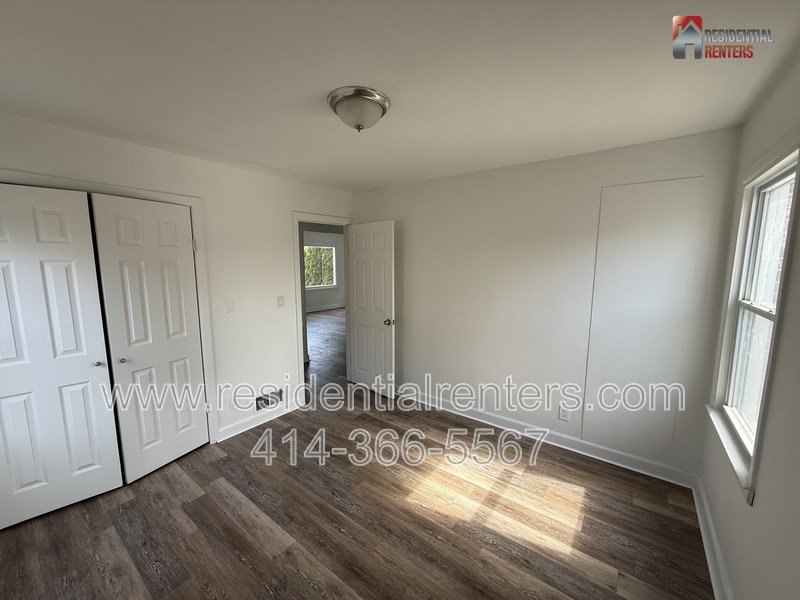 Renovated 3-Bedroom West Allis Home, with a Private Fenced Yard, and Garage. property image