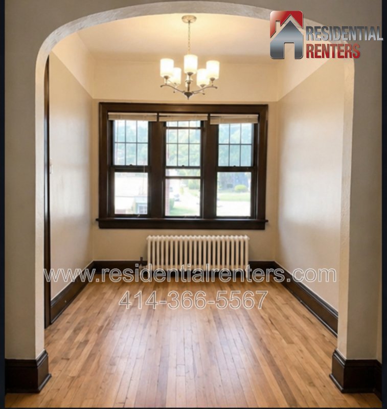 Bay View 1 Bedroom Apartments. Classic Charm with Heat & Parking Included. Pets Welcome, Great Location! property image