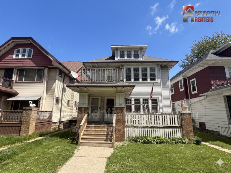 Harambee Neighborhood 2BR Upper Duplex, Hardwood Flooring Throughout, Pet Friendly! property image