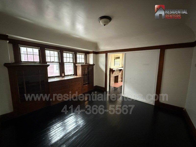 Harambee Neighborhood 2BR Upper Duplex, Hardwood Flooring Throughout, Pet Friendly! property image