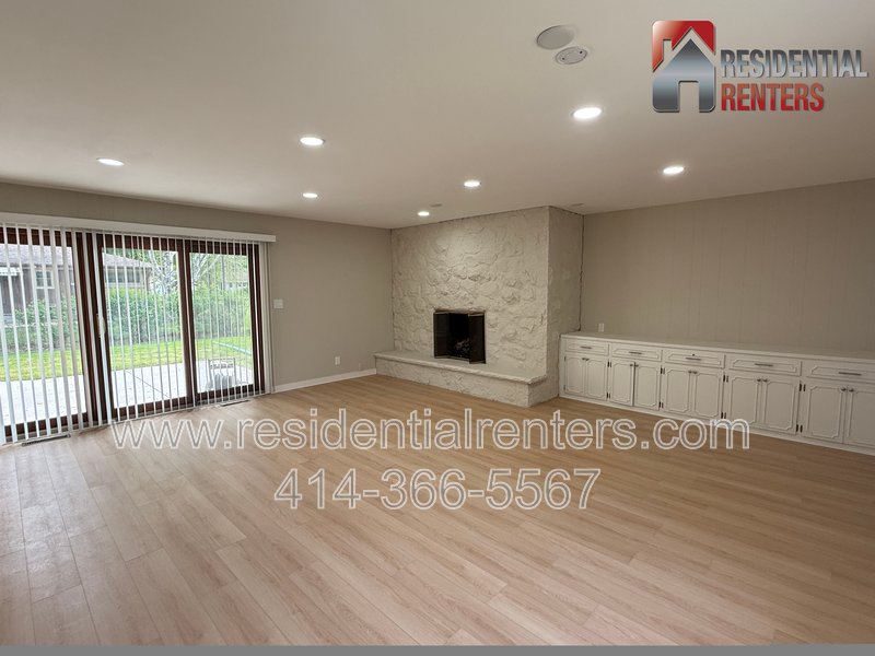 Brookfield 4BR Single Family - Newly Renovated, Great Location, Pets OK! property image