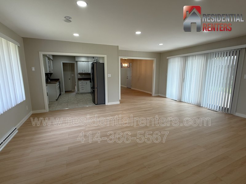 Brookfield 4BR Single Family - Newly Renovated, Great Location, Pets OK! property image