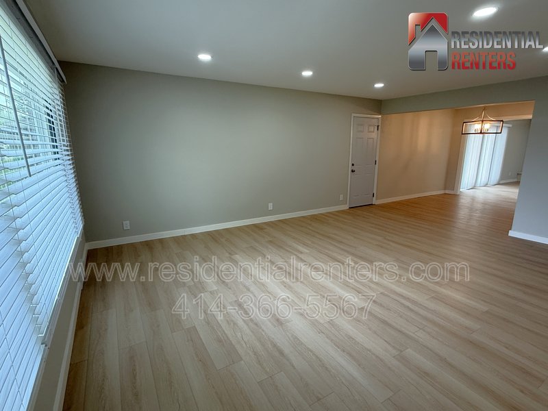 Brookfield 4BR Single Family - Newly Renovated, Great Location, Pets OK! property image