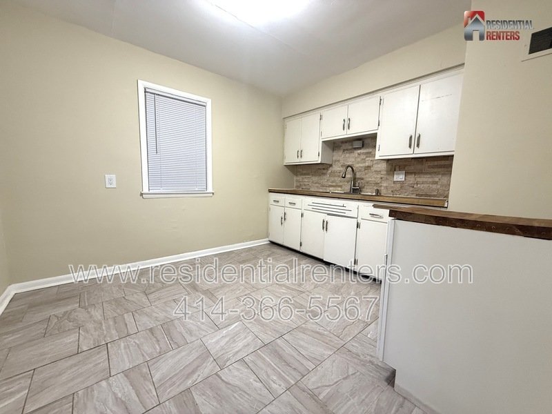 Walh Park 3BR House, Just Renovated, LVP Flooring Throughout, Pet Friendly! property image