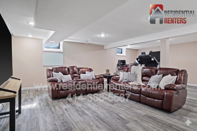 Newly Renovated Single Family, Updated Kitchen, Finished Basement, Large Yard, 2 Car Garage, Pets Negotiable, Great Location! property image