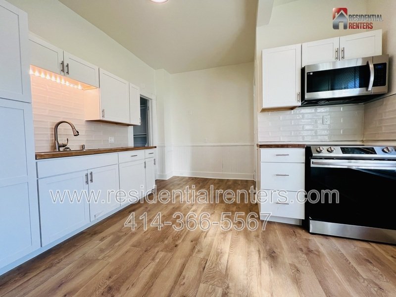 King Park Spacious First Floor with Off Street Parking and Pets Ok! property image