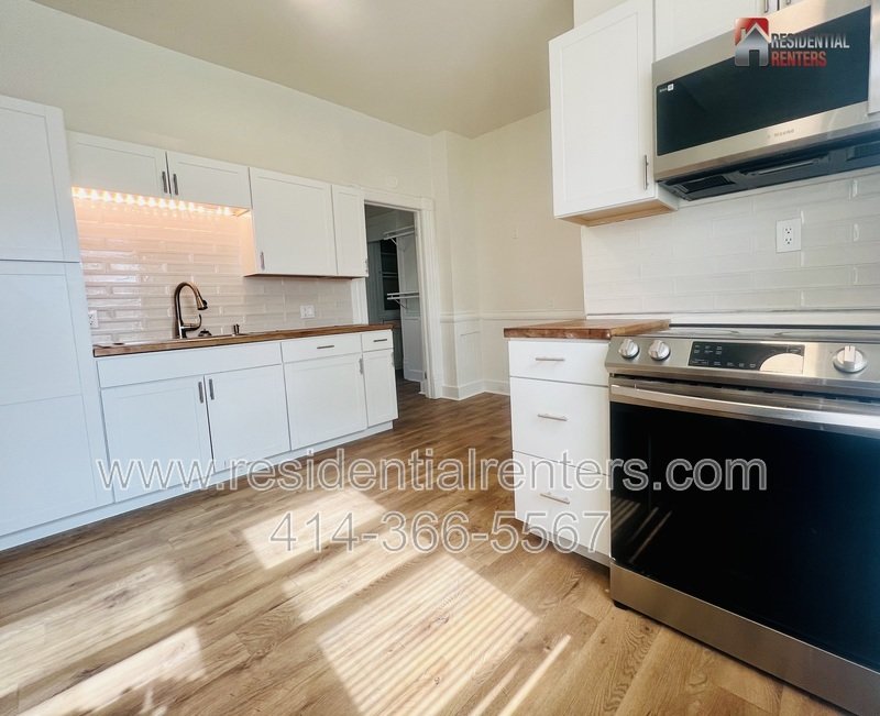 King Park Spacious First Floor with Off Street Parking and Pets Ok! property image