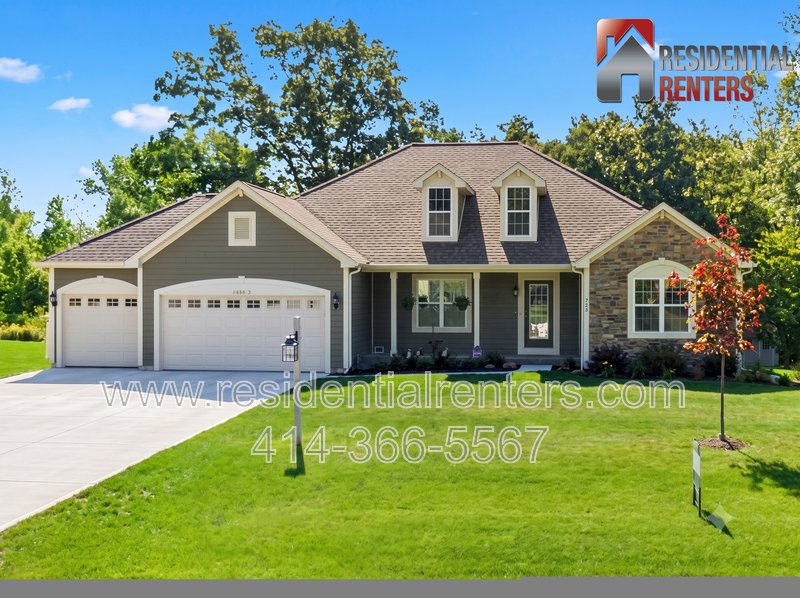 Gorgeous Sussex Single Family Home! Huge Walk Out Basement, 3 Car Garage! property image