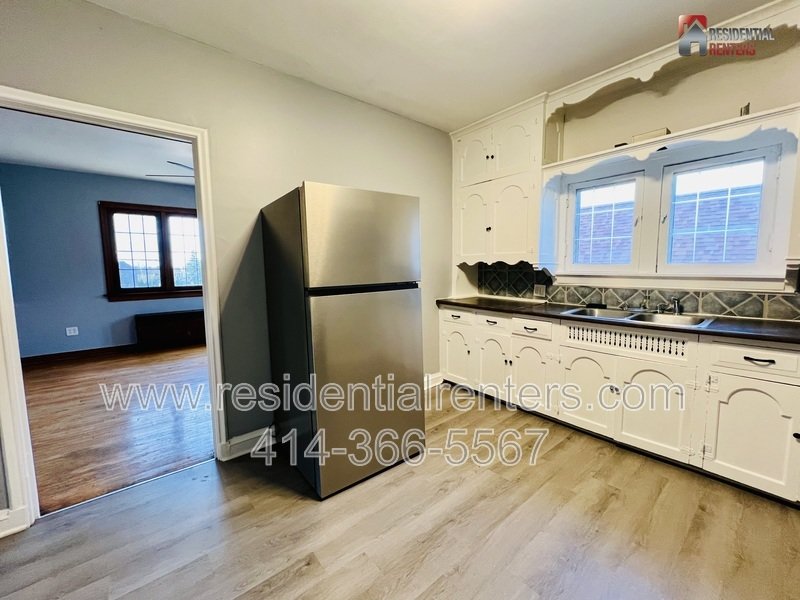 Morgandale Upper with Garage Parking & Pets Ok! property image