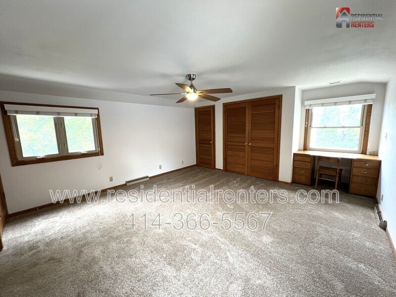 Exclusive Whitefish Bay Single Family, Rare Rental Opportunity, Fenced Yard, Garage Parking, Pet Friendly property image
