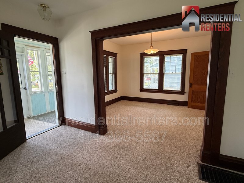 Historic 1900s Single Family Home, Gorgeous HWFs, Garage Parking, Great Location,Move in Ready! property image