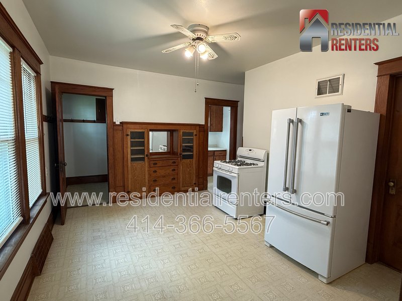 Historic 1900s Single Family Home, Gorgeous HWFs, Garage Parking, Great Location,Move in Ready! property image