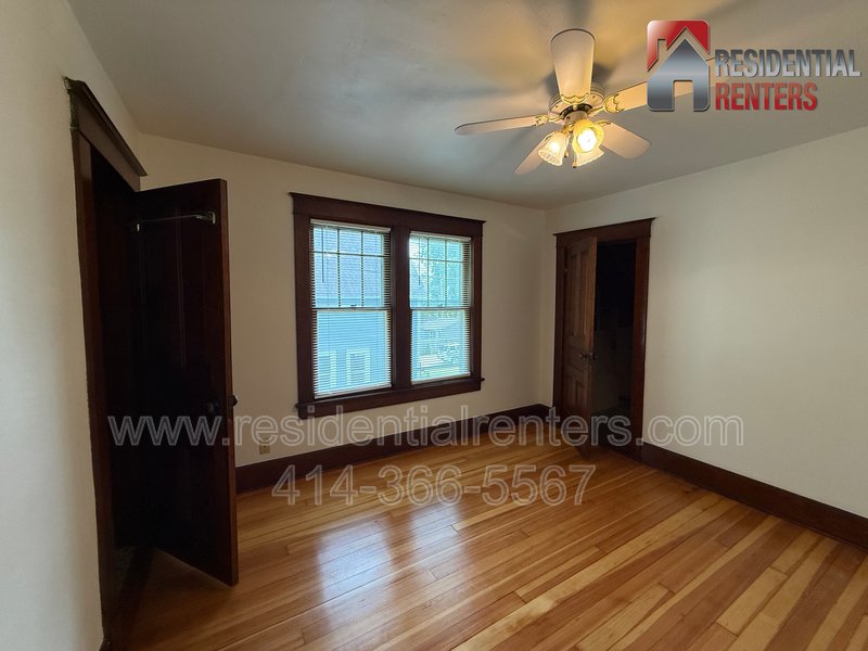 Historic 1900s Single Family Home, Gorgeous HWFs, Garage Parking, Great Location,Move in Ready! property image