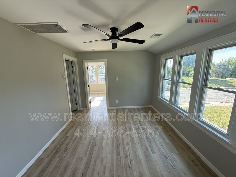 Harambee Neighborhood 3BR Upper Duplex, Just Renovated, Hardwood Flooring Throughout, Pet Friendly! property image