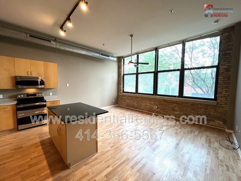Exposed Cream City Brick, Spectacular Brewers Hill Location, Off Street Parking, Pet Friendly! property image