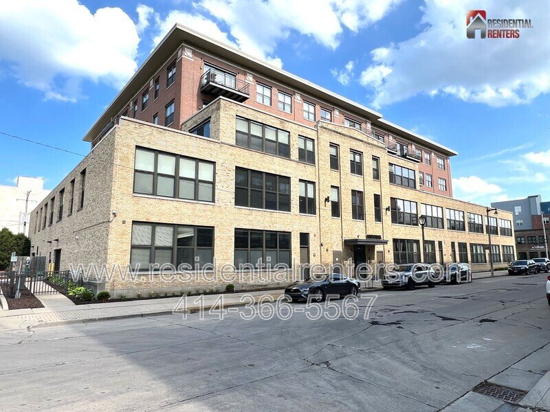 Exposed Cream City Brick, Spectacular Brewers Hill Location, Off Street Parking, Pet Friendly! property image