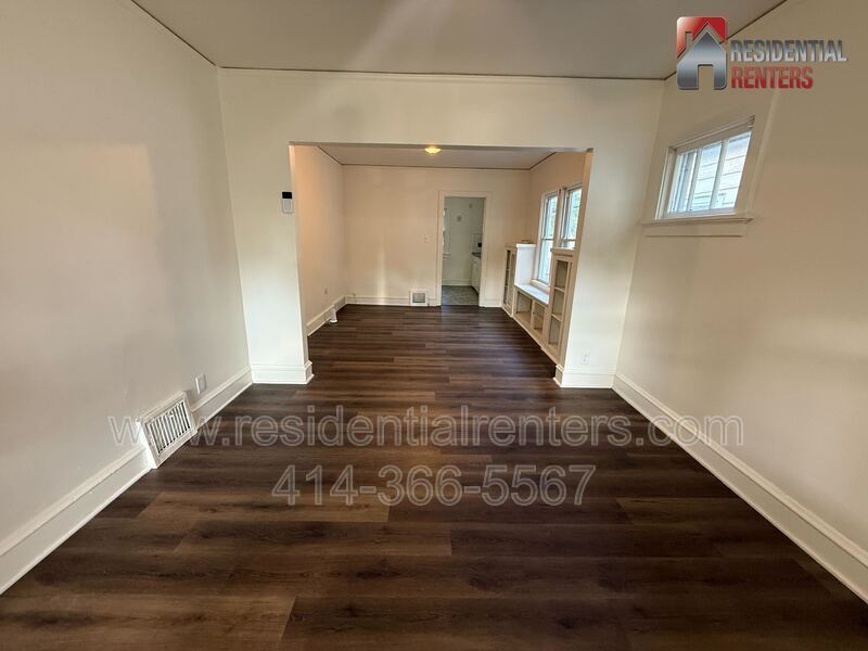 Spacious 3BR Single-Family Home in Old North Milwaukee – Great Location! property image