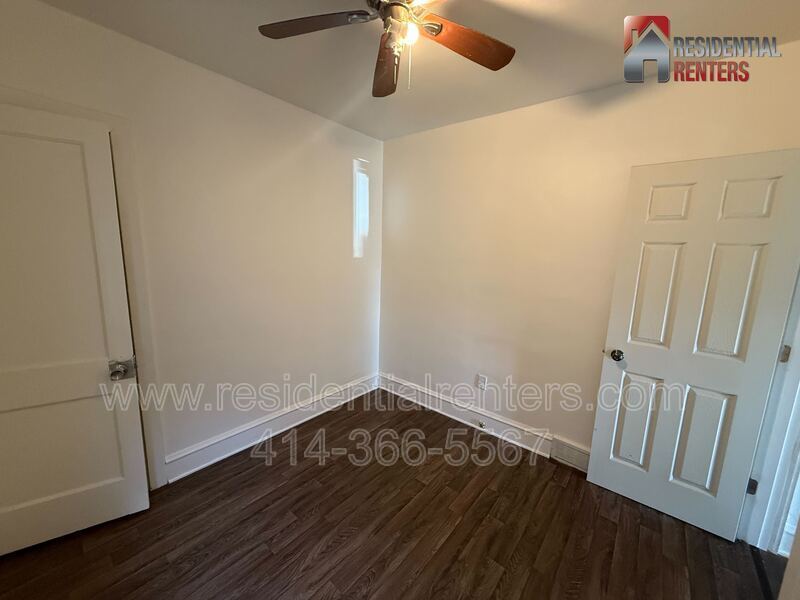 Spacious 3BR Single-Family Home in Old North Milwaukee – Great Location! property image