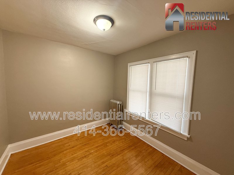 Six Points 2BD - Duplex, Hardwood Flooring Throughout, Pet Friendly! property image