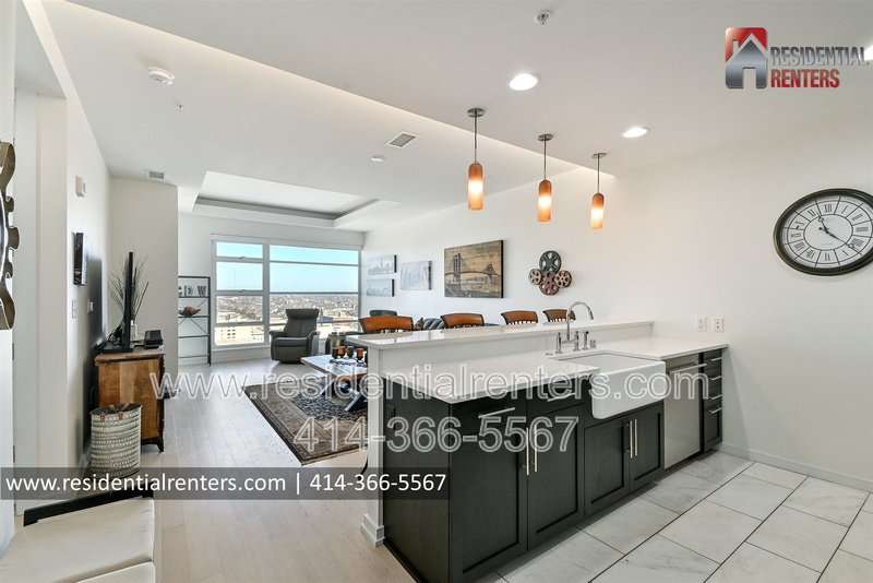 Welcome to the Moderne. Unmatched Downtown Luxury Condo Living, Heated Garage Parking, and Lavish Amenities. property image