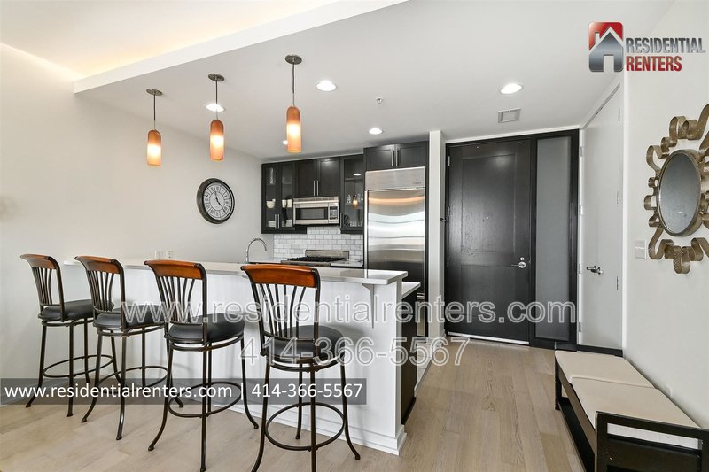 Welcome to the Moderne. Unmatched Downtown Luxury Condo Living, Heated Garage Parking, and Lavish Amenities. property image