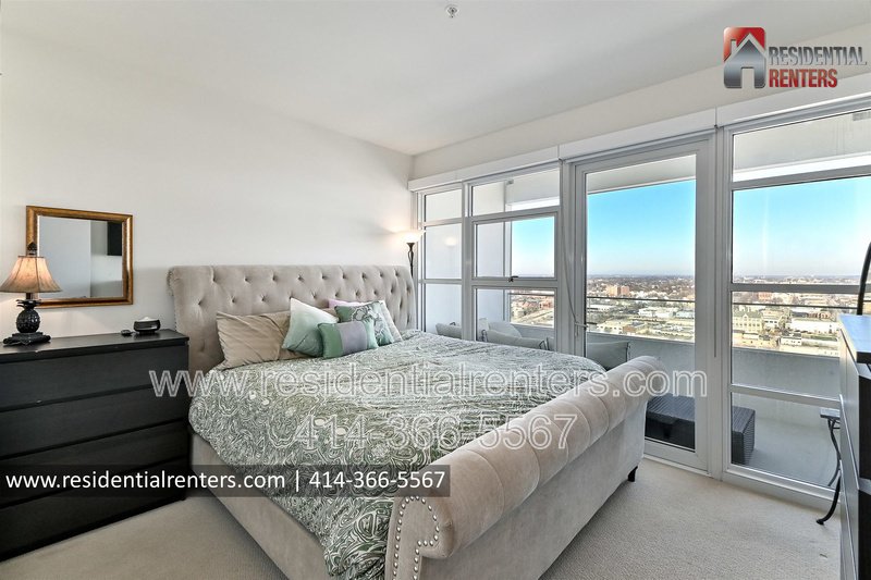 Welcome to the Moderne. Unmatched Downtown Luxury Condo Living, Heated Garage Parking, and Lavish Amenities. property image
