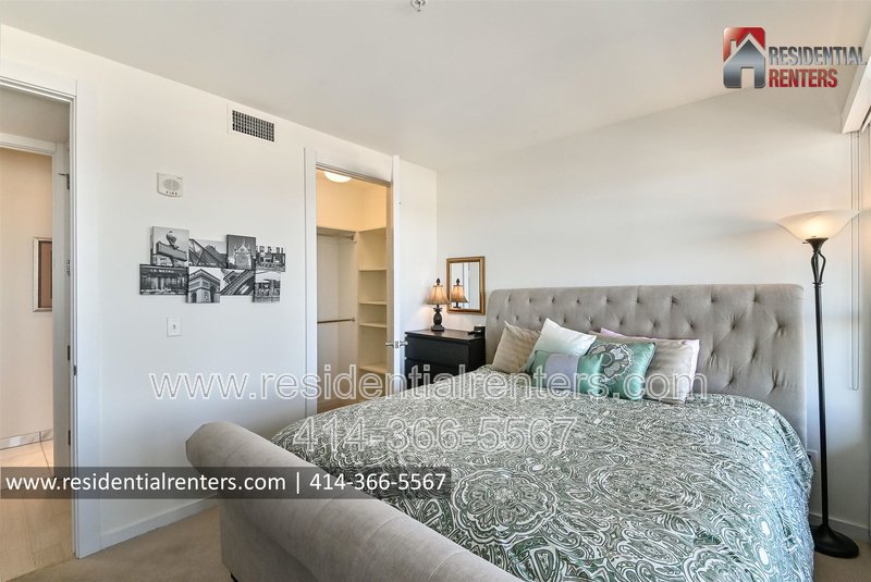 Welcome to the Moderne. Unmatched Downtown Luxury Condo Living, Heated Garage Parking, and Lavish Amenities. property image