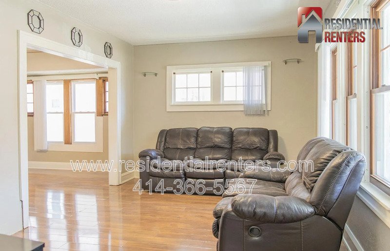 Spacious 4-Bedroom Home with Garage, Off-Street Parking & On-Site Laundry property image