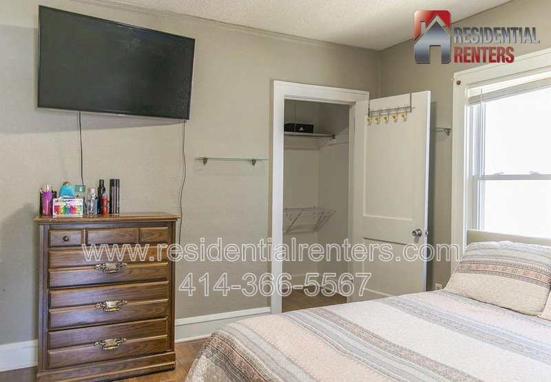 Spacious 4-Bedroom Home with Garage, Off-Street Parking & On-Site Laundry property image