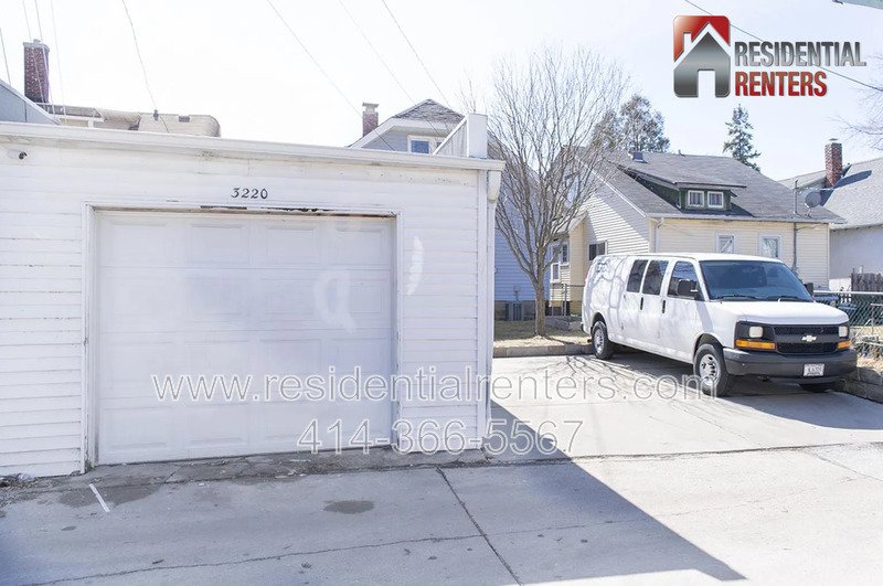 Spacious 4-Bedroom Home with Garage, Off-Street Parking & On-Site Laundry property image