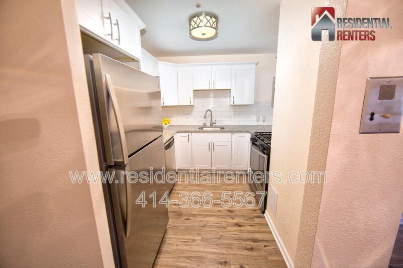 Spacious 2-Bedroom Condo with River Views, Pool & Heated Garage. Great Location! property image