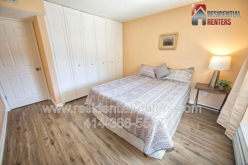 Spacious 2-Bedroom Condo with River Views, Pool & Heated Garage. Great Location! property image