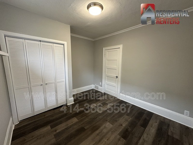Sherman Blvd 3BR House, Just Renovated, Hardwood Flooring Throughout, Pet Friendly! property image