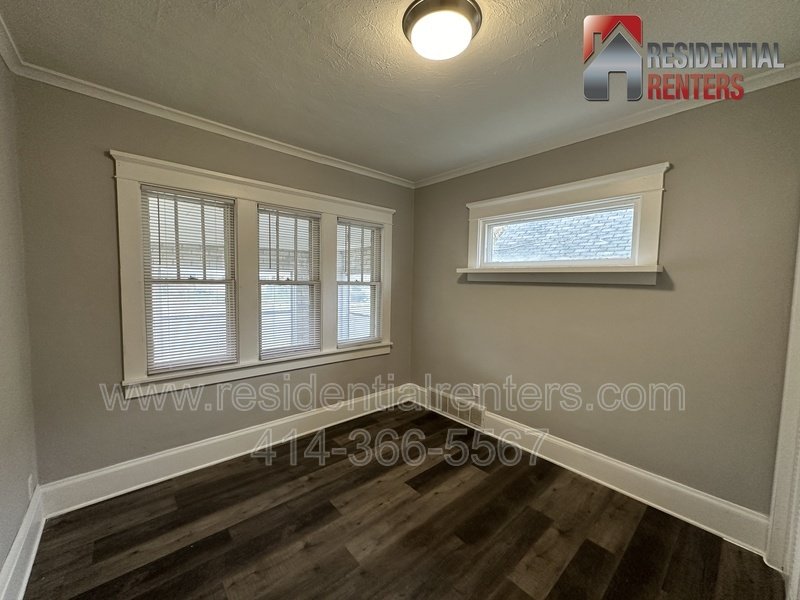 Sherman Blvd 3BR House, Just Renovated, Hardwood Flooring Throughout, Pet Friendly! property image