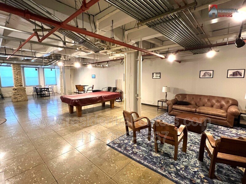 Rare Western Leather Lofts Studio, Cream City Brick, Exposed Timber Beams, Radiant Heated Flooring. property image