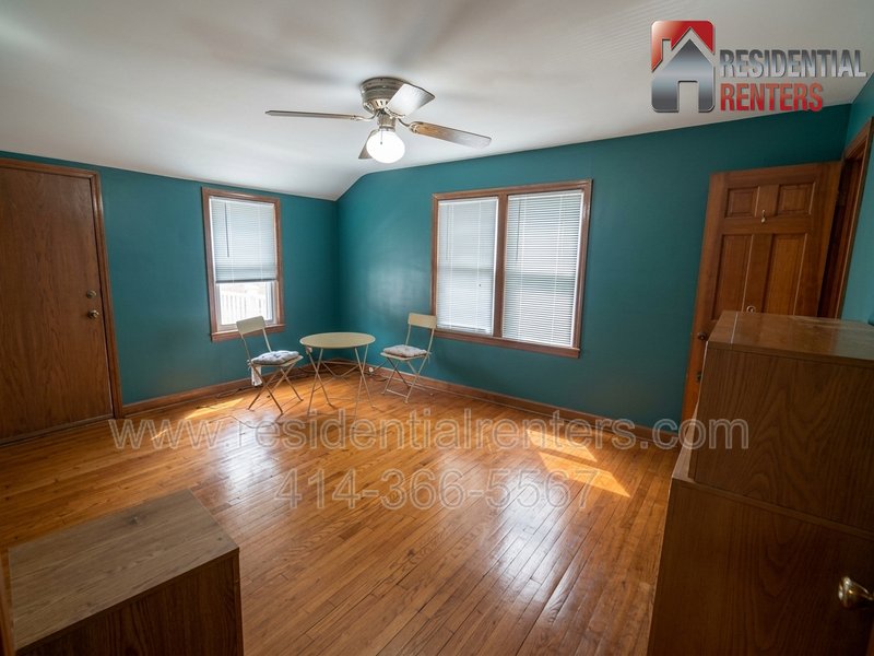 Bay View Charmer, 3BR Home, Finished Rec Room, Fenced Yard & 2-Car Garage! property image