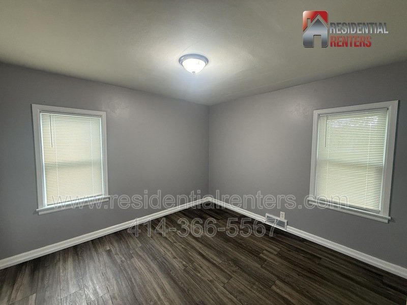 Charming fully updated single family home in Butler featuring a modern kitchen with stainless steel appliances, stylish finishes, and spacious living areas. property image