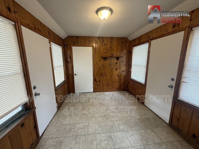 Charming fully updated single family home in Butler featuring a modern kitchen with stainless steel appliances, stylish finishes, and spacious living areas. property image