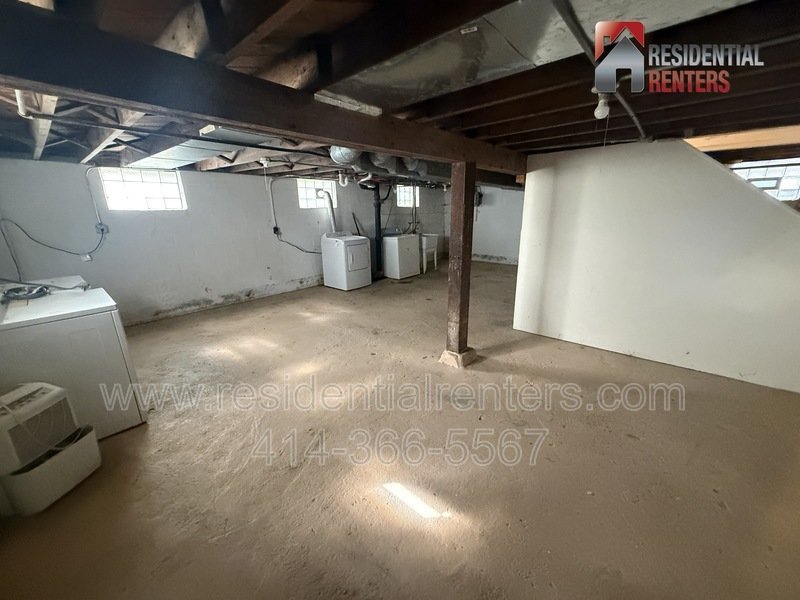 Charming fully updated single family home in Butler featuring a modern kitchen with stainless steel appliances, stylish finishes, and spacious living areas. property image